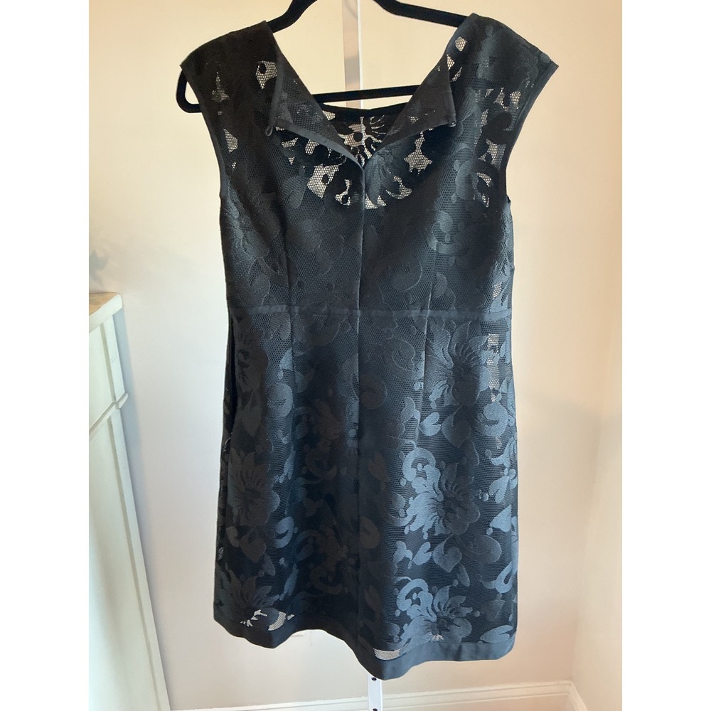 Laundry by Shelli Segal Black Floral Lace Sleeveless Cocktail Dress Size 10
